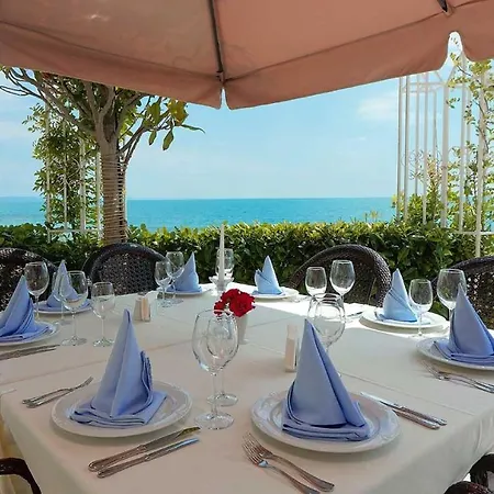 Apartment La Penthouse Warna