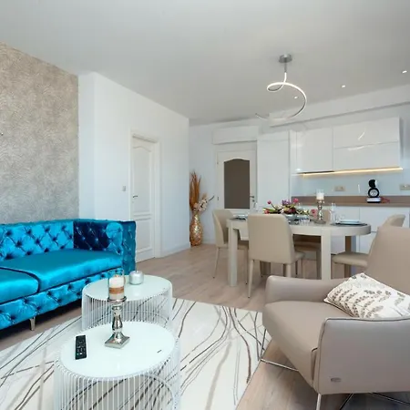 Апартаменты La Penthouse