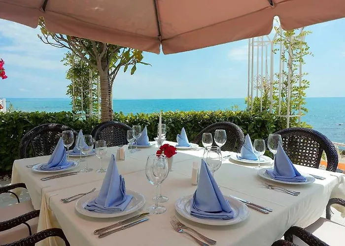 Apartment La Penthouse Varna